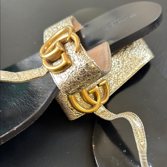 Gucci Gold Women's Flats - Picture 1 of 3